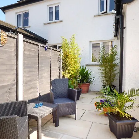 Stag Cottage, Grange-over-sands
