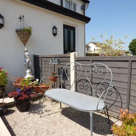 Stag Cottage, Grange-over-sands